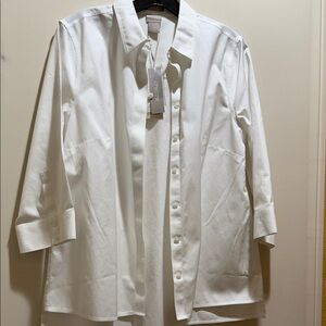 Chico's NO IRON  STAIN SHEILD White Collared Blouse Size 1